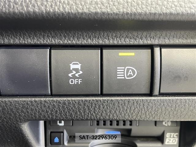 Toyota HARRIER 2021 8936947-4
