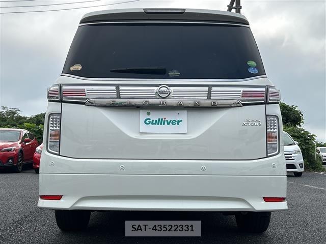 Nissan ELGRAND 2019 8909075-13