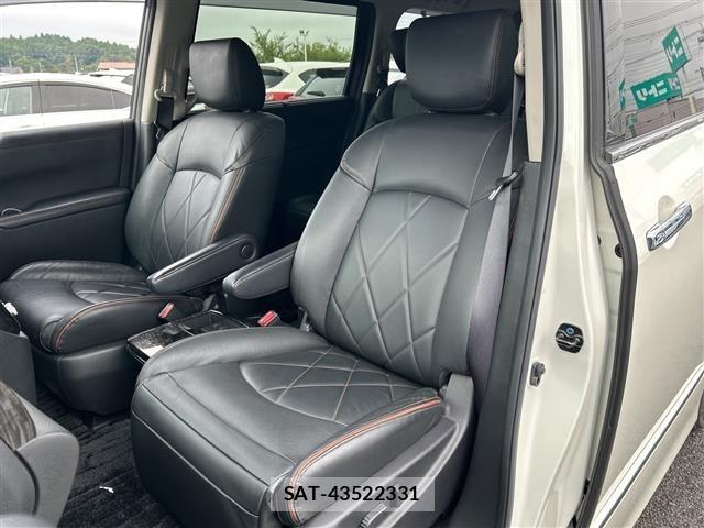 Nissan ELGRAND 2019 8909075-6