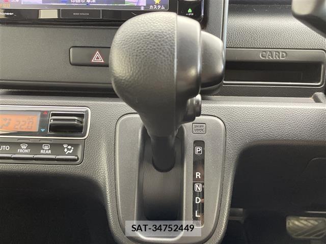 Suzuki WAGON R 2018 8920880-7