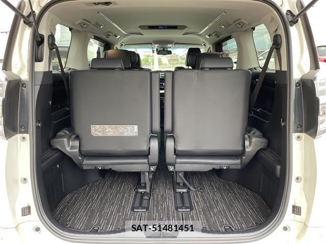 Toyota VELLFIRE 2018 8904742-2