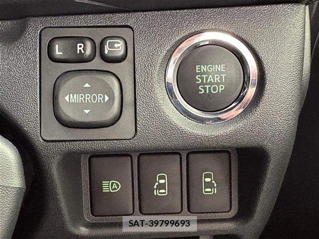 Toyota HIACE VAN 2026 8910469-2