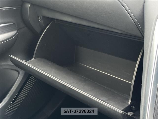 Toyota HARRIER 2022 8936953-4