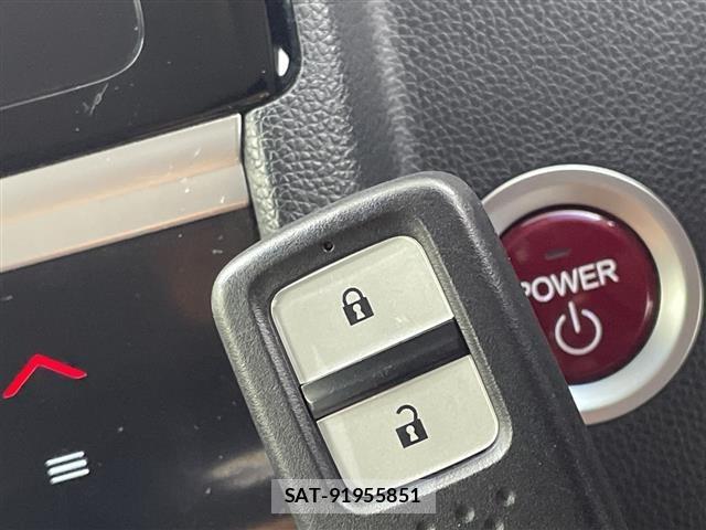 Honda FIT 2013 8921470-3