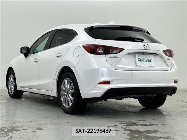 Mazda AXELA 2017 8911653-15