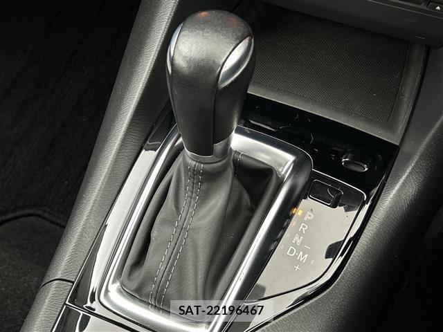Mazda AXELA 2017 8911653-9