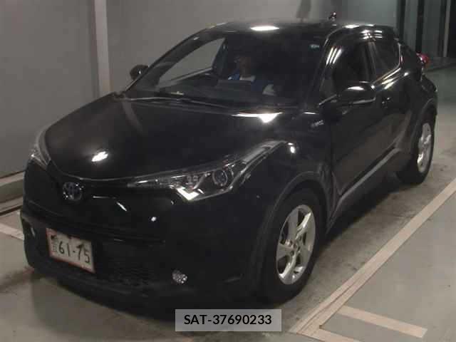 Toyota C-HR 2017 8768388-4
