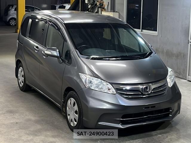 Honda FREED 2012 8821863-4