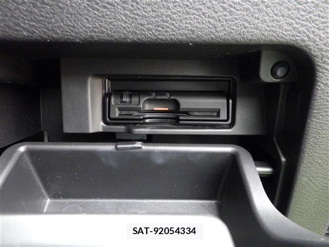 Nissan SERENA 2017 8924925-11
