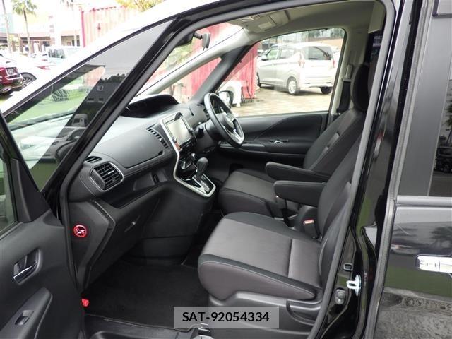 Nissan SERENA 2017 8924925-13