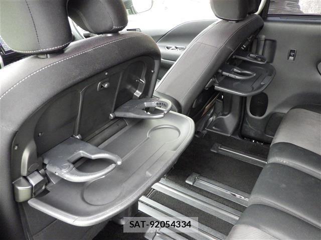 Nissan SERENA 2017 8924925-21