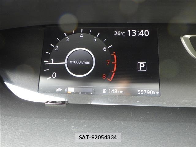 Nissan SERENA 2017 8924925-3