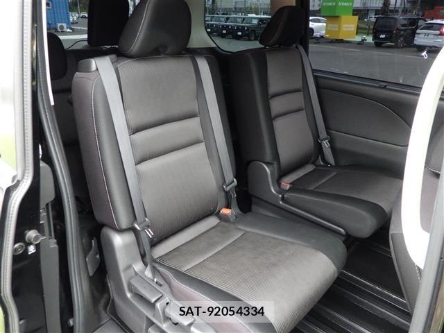 Nissan SERENA 2017 8924925-4
