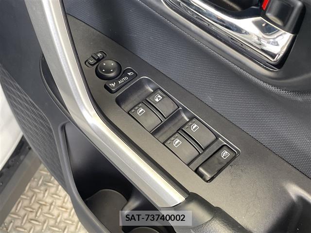 Daihatsu ROCKY 2025 8669849-2