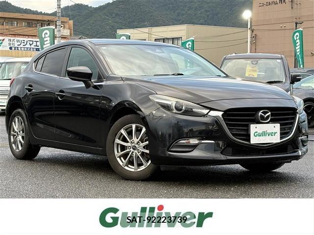 Mazda AXELA 2017 8911688-0