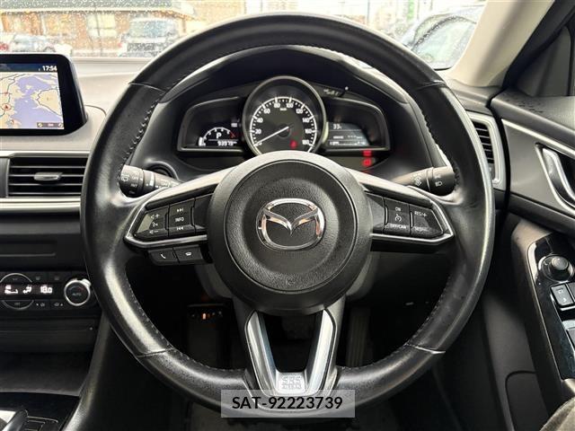 Mazda AXELA 2017 8911688-21