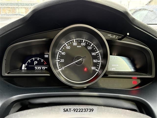 Mazda AXELA 2017 8911688-8