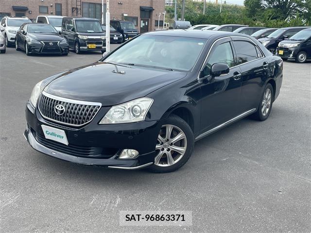 Toyota CROWN MAJESTA 2011 8939690-10