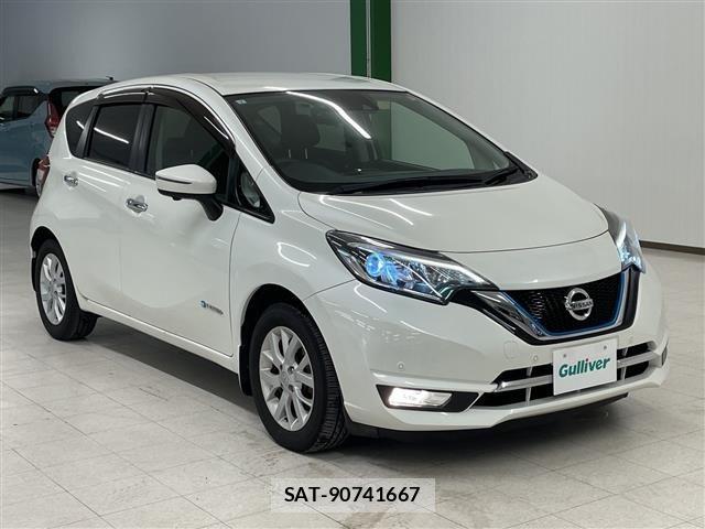 Nissan NOTE 2017 8911609-22