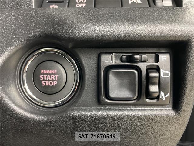 Suzuki JIMNY SIERRA 2025 8917156-11
