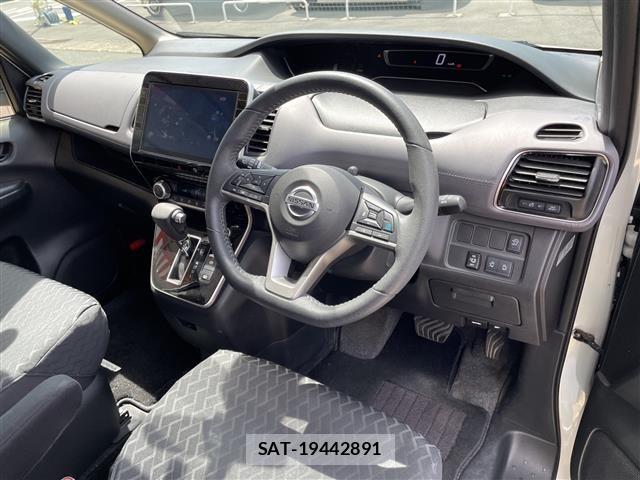 Nissan SERENA 2020 8924981-6