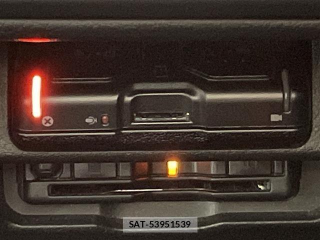 Mazda MAZDA3 2022 8909252-11