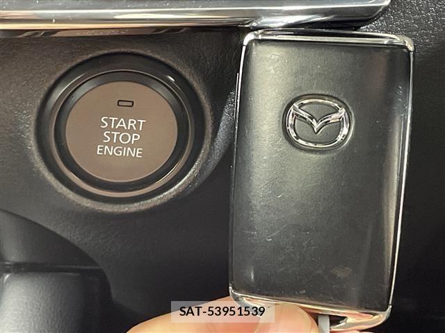 Mazda MAZDA3 2022 8909252-3