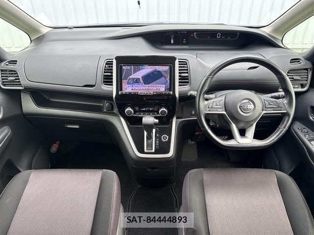 Nissan SERENA 2017 8924982-10