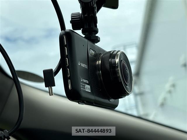 Nissan SERENA 2017 8924982-18