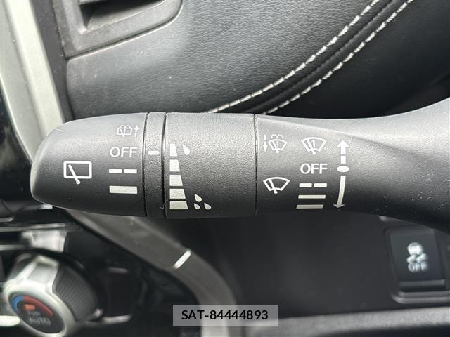Nissan SERENA 2017 8924982-22