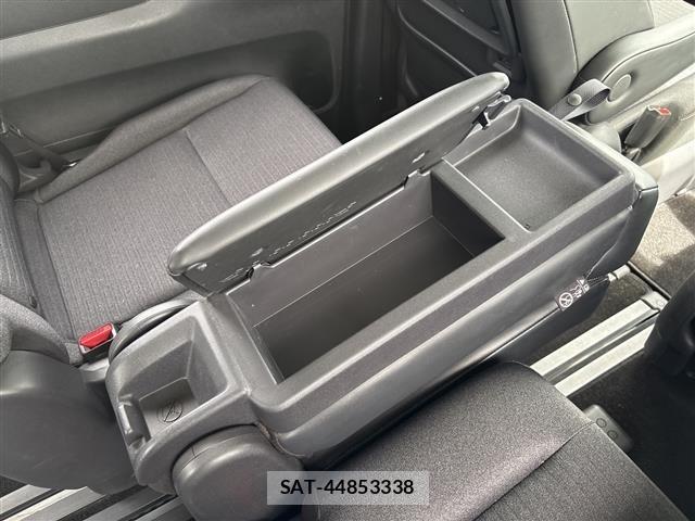 Nissan SERENA 2023 8925000-5