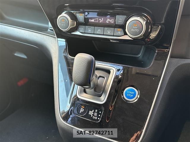 Nissan SERENA 2020 8925018-21