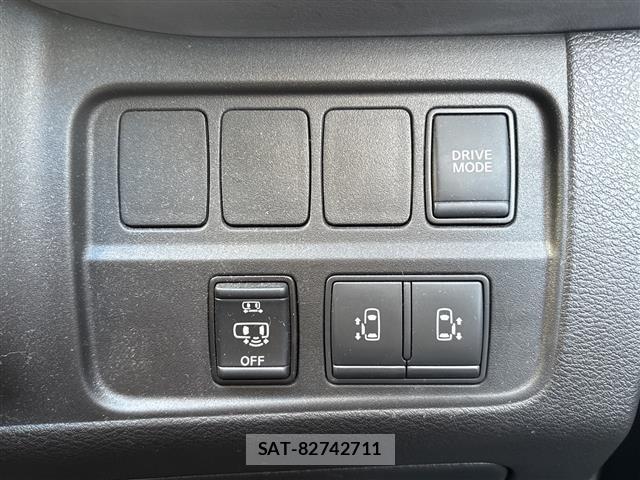 Nissan SERENA 2020 8925018-9