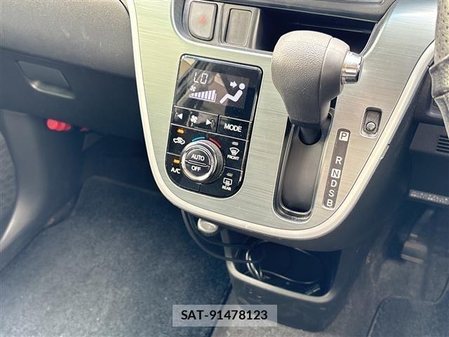 Daihatsu MOVE 2015 8936077-9