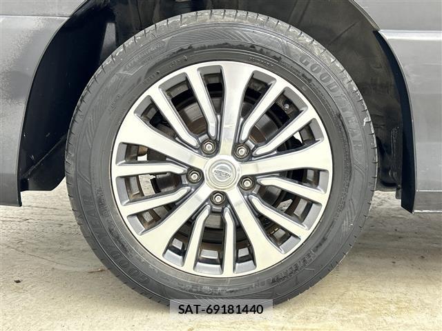 Nissan SERENA 2014 8925031-2