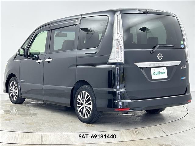 Nissan SERENA 2014 8925031-22