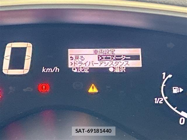 Nissan SERENA 2014 8925031-6