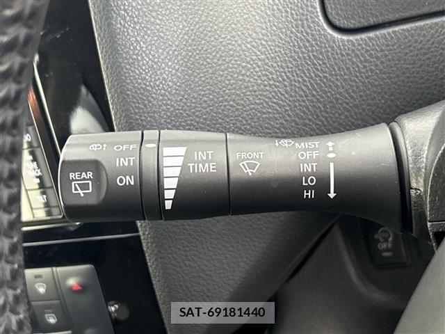 Nissan SERENA 2014 8925031-7