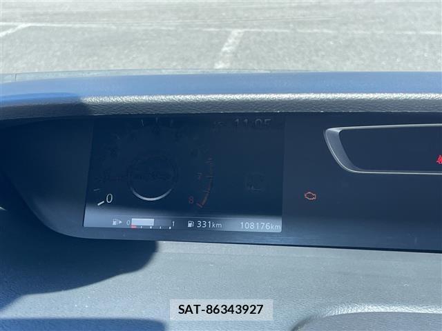 Nissan SERENA 2017 8925042-17
