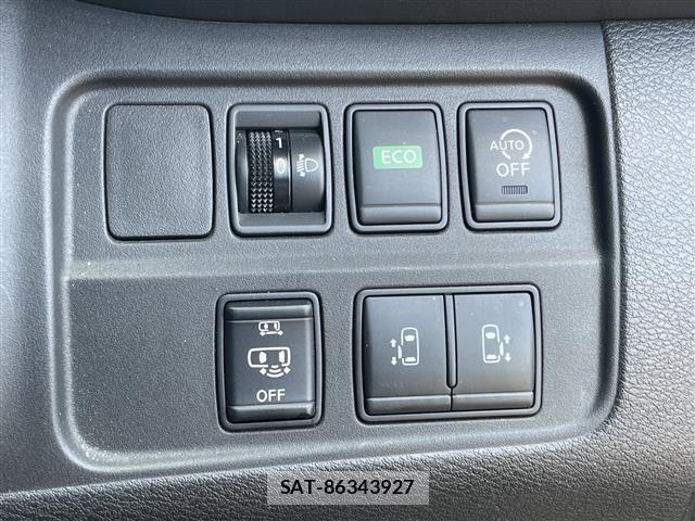 Nissan SERENA 2017 8925042-9