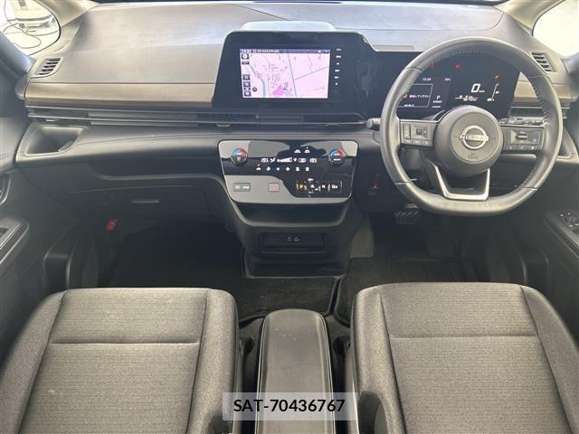 Nissan SERENA 2023 8925048-14