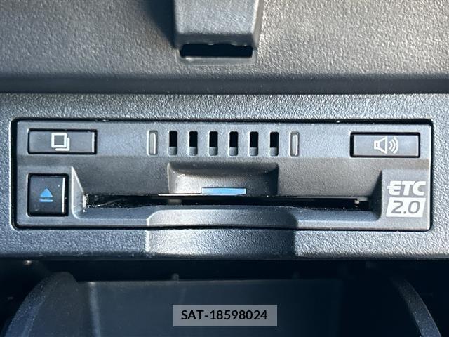 Toyota VELLFIRE 2022 8904748-1