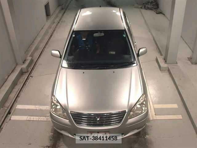 Toyota PREMIO 2003 8635364-6
