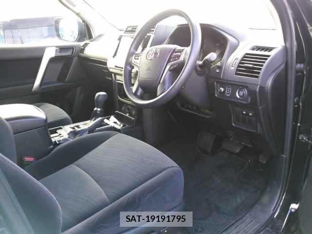 Toyota LAND CRUISER PRADO 2022 8737354-3