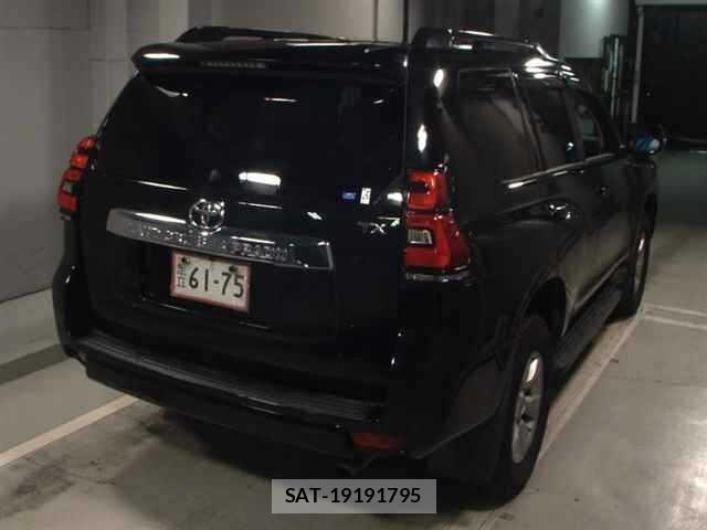 Toyota LAND CRUISER PRADO 2022 8737354-5