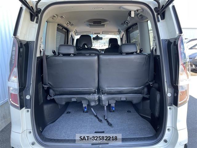 Nissan SERENA 2022 8925054-2
