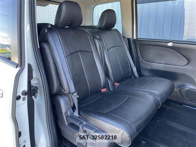 Nissan SERENA 2022 8925054-21