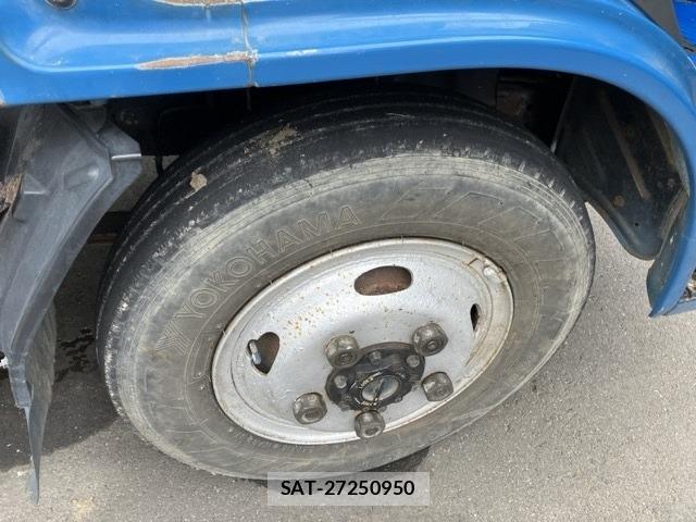 Mazda TITAN 1987 8856334-9