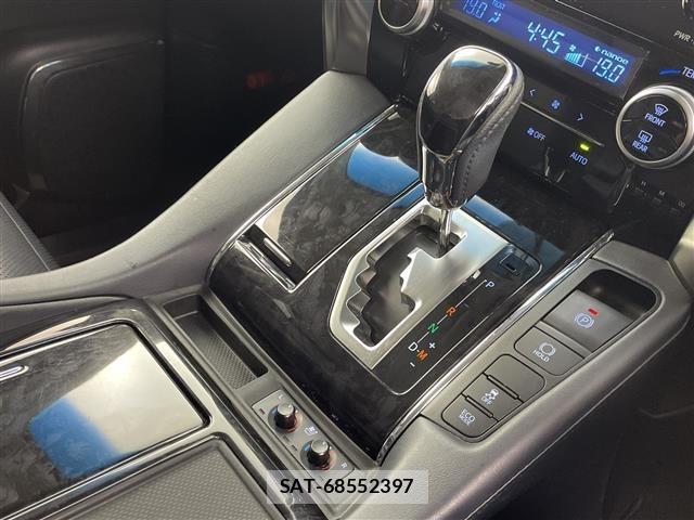 Toyota VELLFIRE 2020 8904759-1