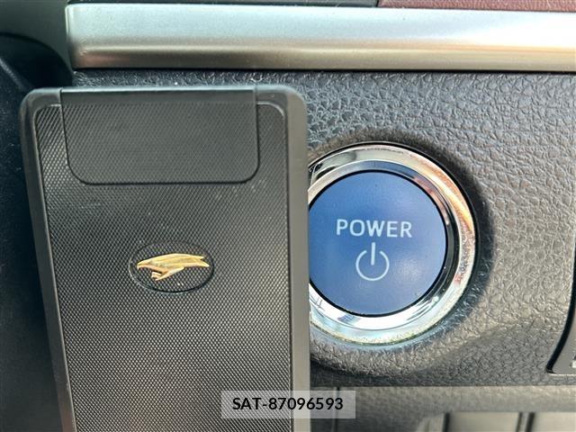 Toyota HARRIER 2019 8936982-8